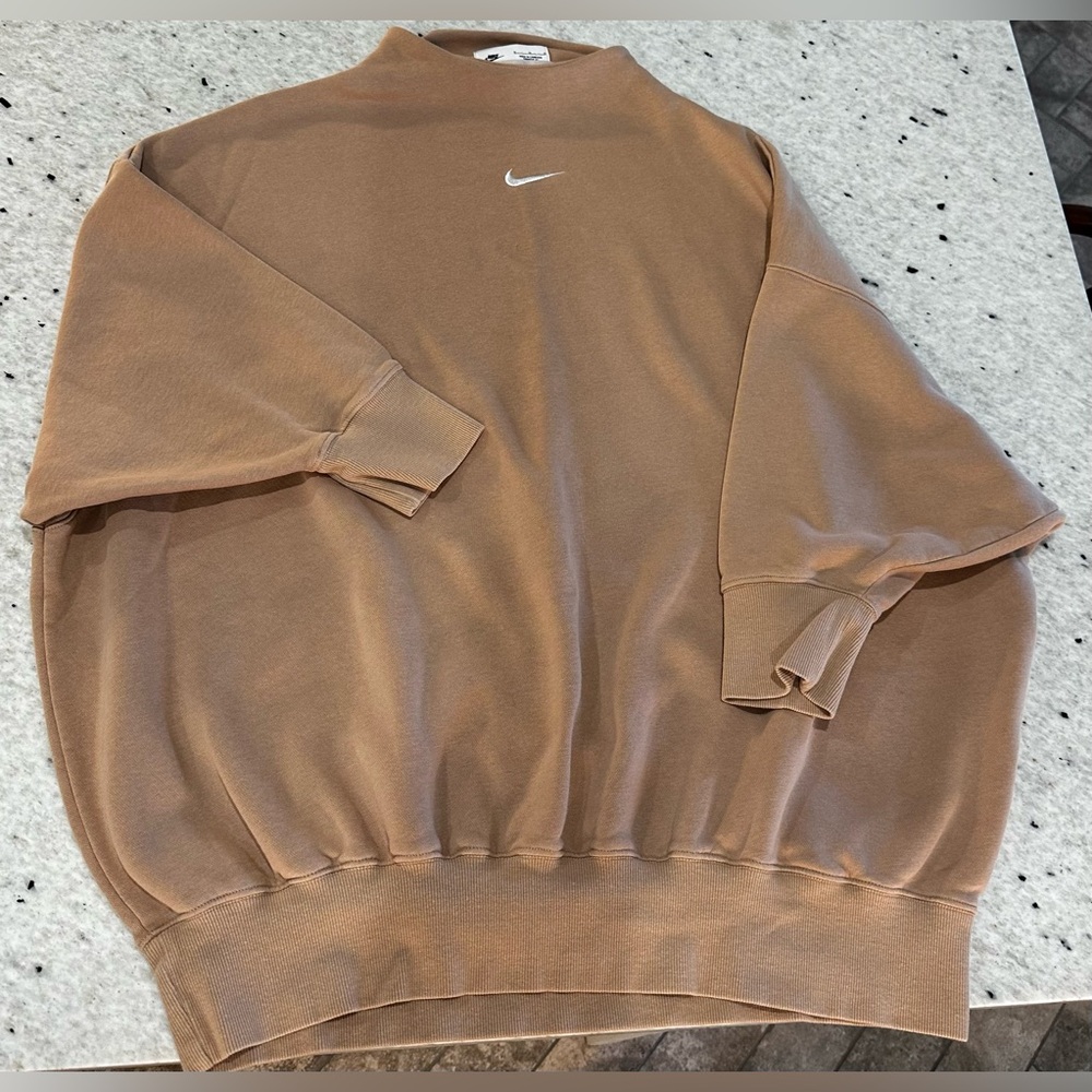 Nike Sweater